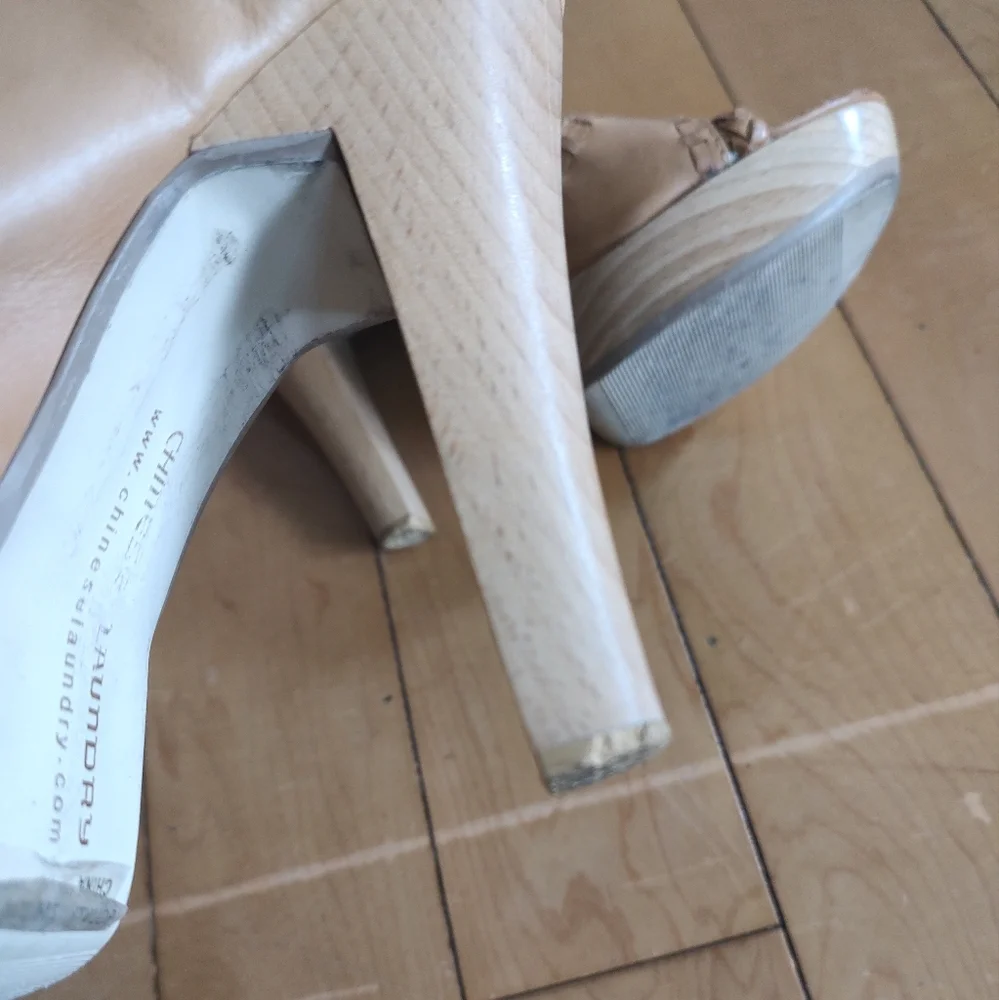 Chinese Laundry Tan Gladiator Heels - Picture 8 of 14